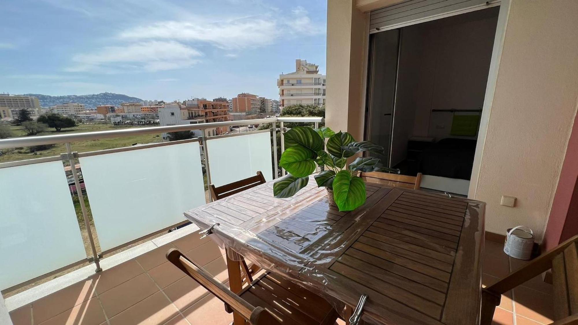 Apartamento Acogedor Con Piscina En Santa Margarita Росес Екстер'єр фото